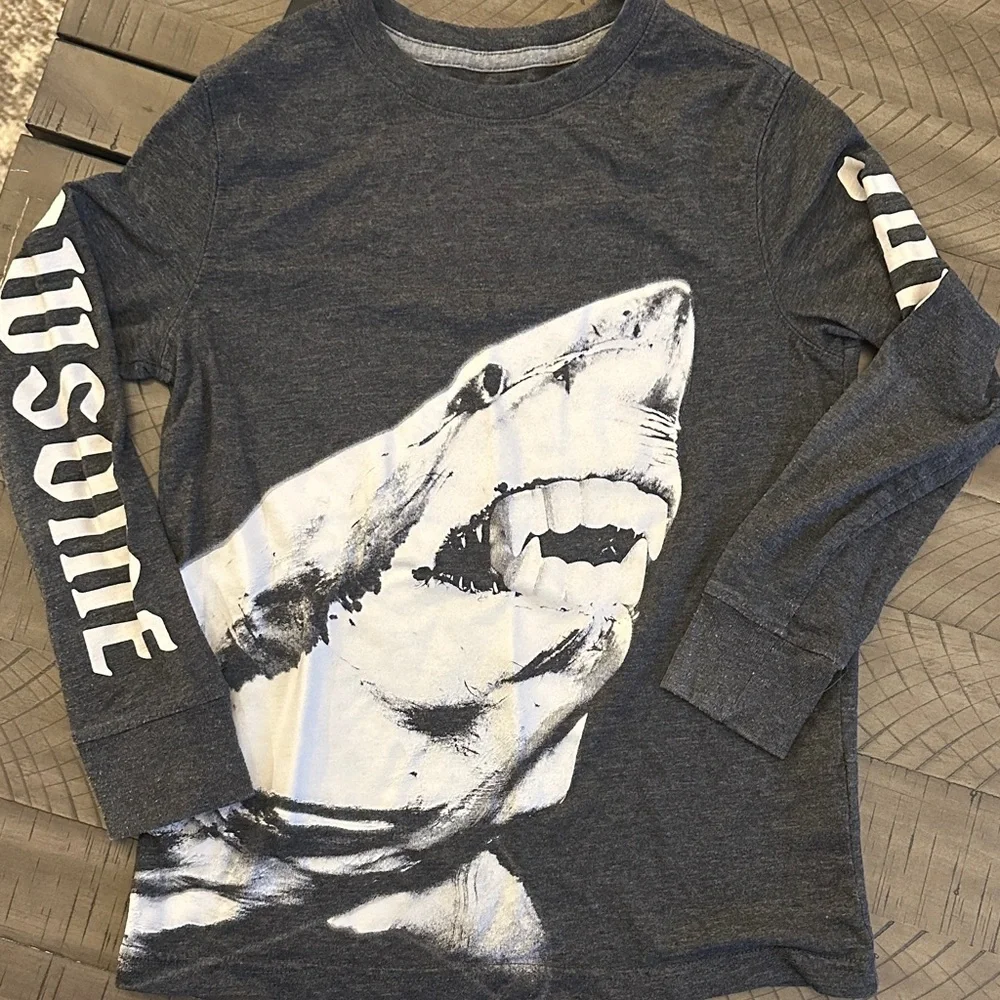 Old Navy Boys Gray Shark Graphic Long Sleeve Tee